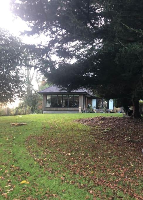 Springwood - Royal Hillsborough Vila Exterior foto